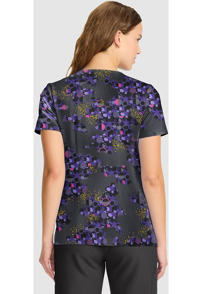 Tooniforms TF626 Women's V-Neck Print Scrub Top Feeling Flirty