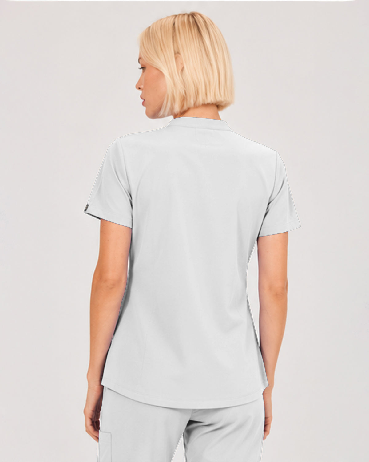 Foundry Women's 1055 Arden 2 Pocket Mandarin Top White