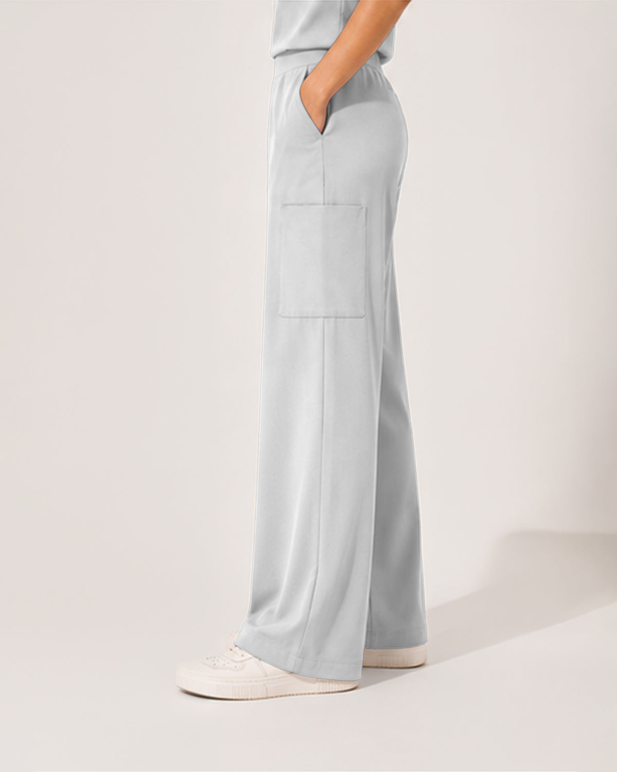 Foundry Women's 2205 Sierra 5 Pocket Wide Leg Pant White