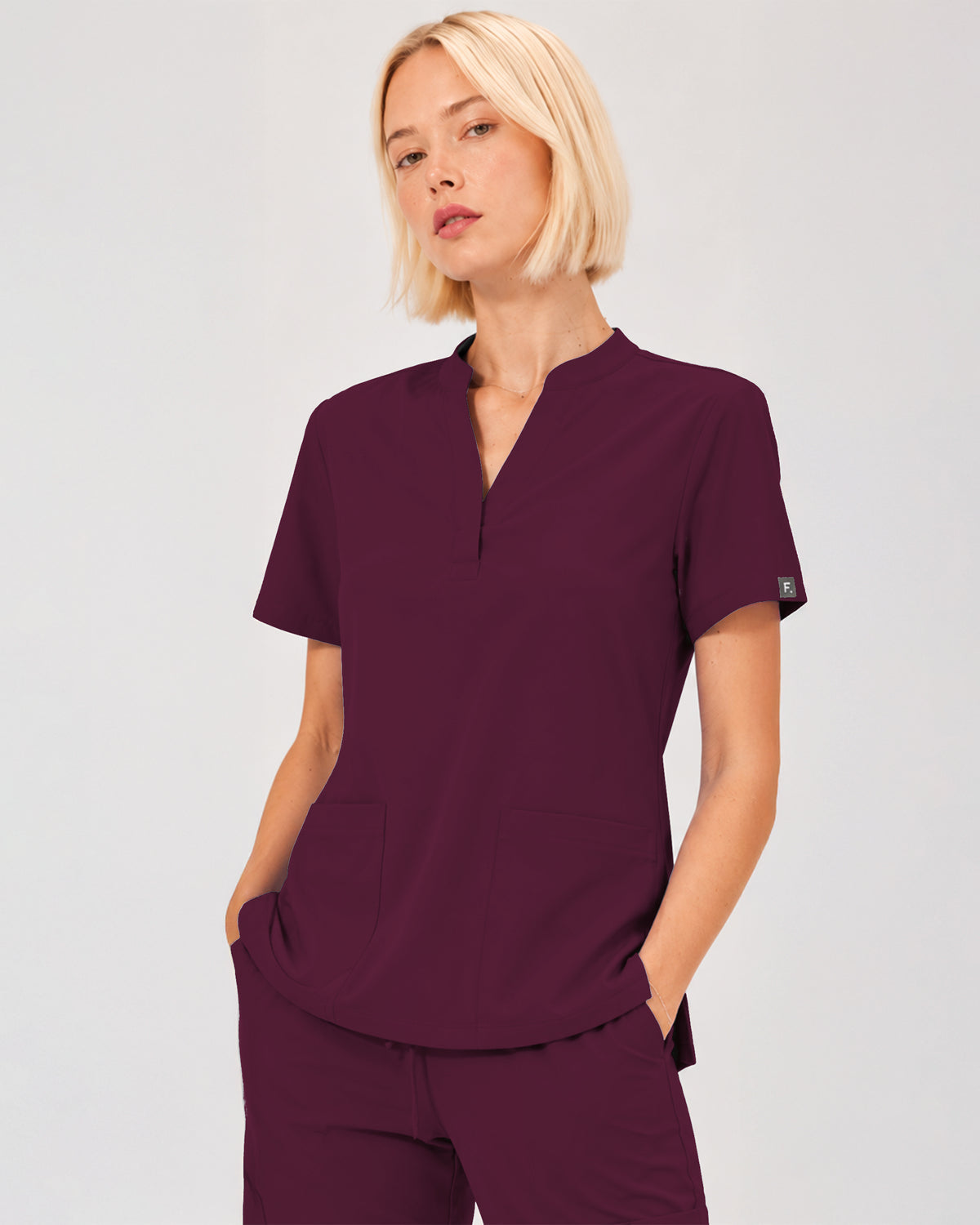 Foundry Women's 1055 Arden 2 Pocket Mandarin Top Wine