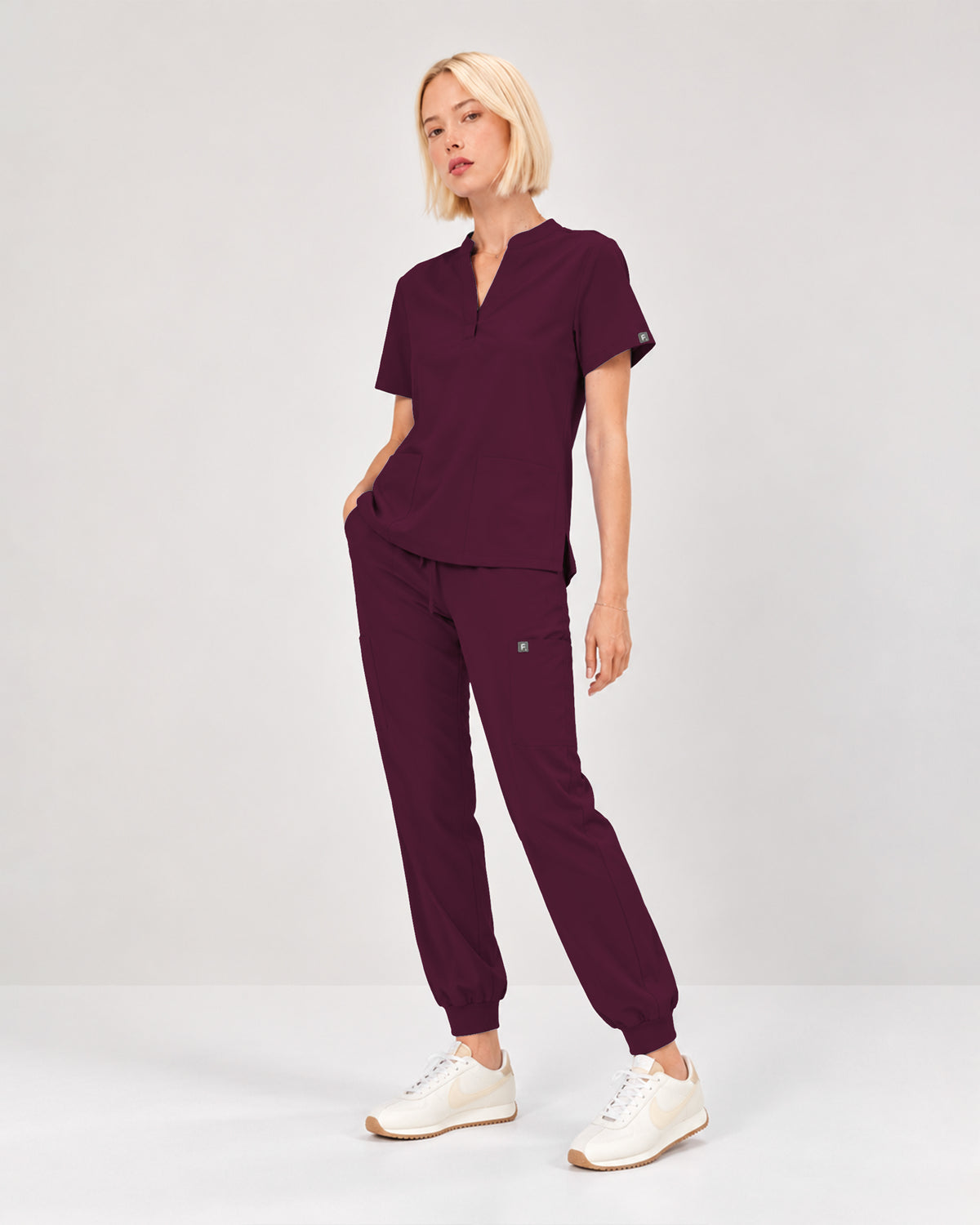 Foundry Women's 1055 Arden 2 Pocket Mandarin Top Wine