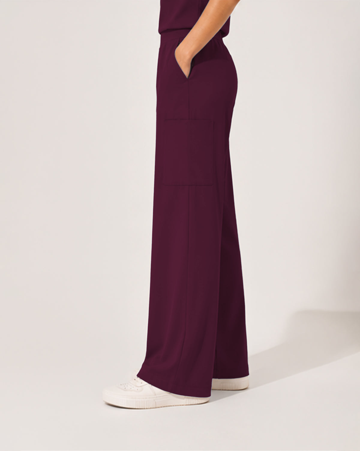 Foundry Women's 2205 Sierra 5 Pocket Wide Leg Pant Wine