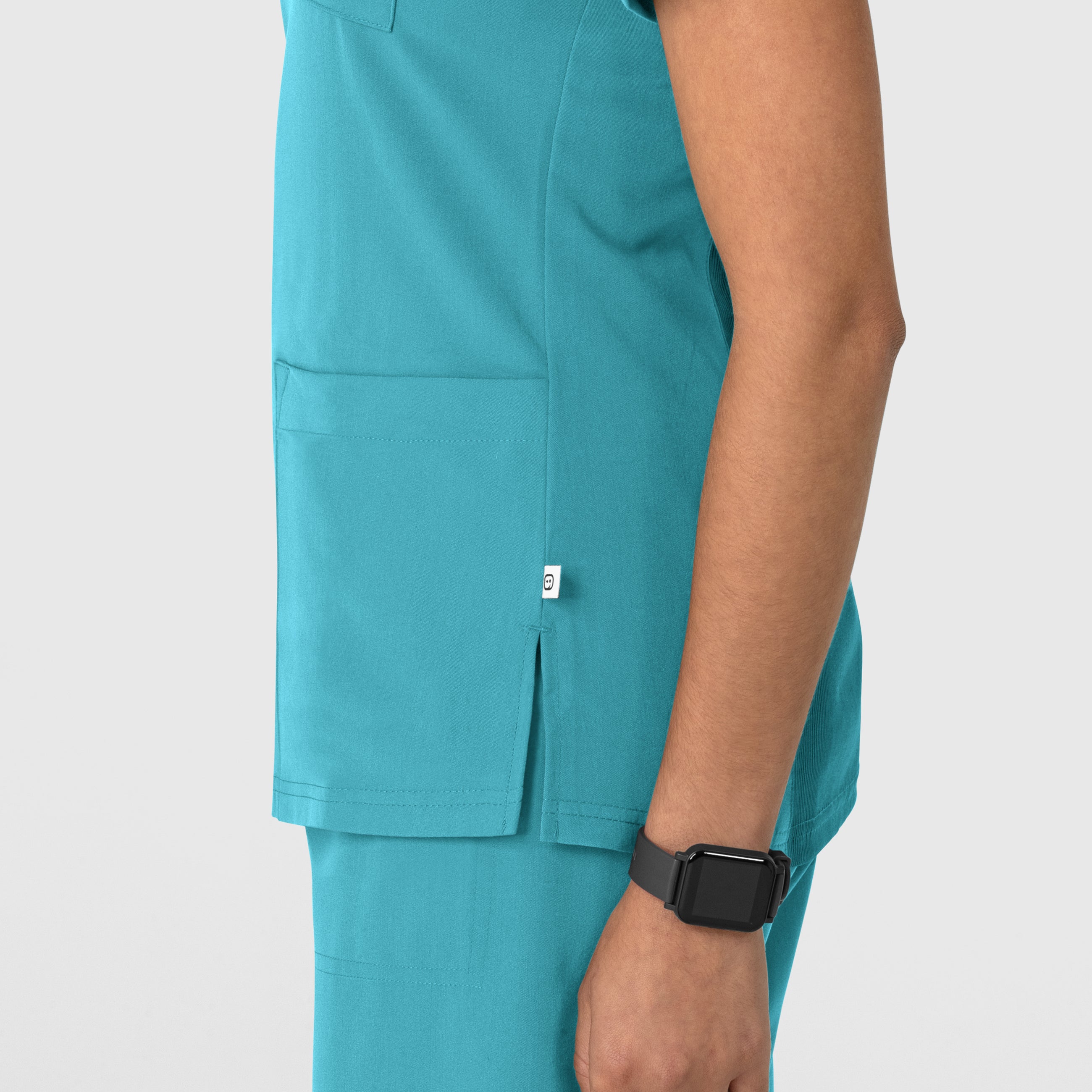 Wink Nova 6132 Flex-n-Reach V-Neck Scrub Top Teal Blue – Med Threads