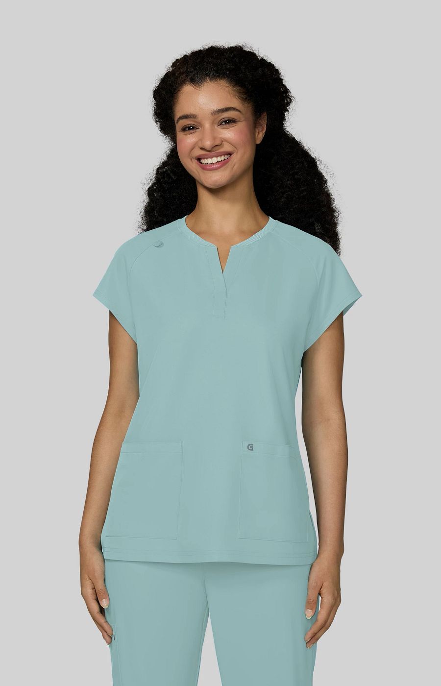 Cureology Reese Women's 2-Pocket Scrub Top Sage