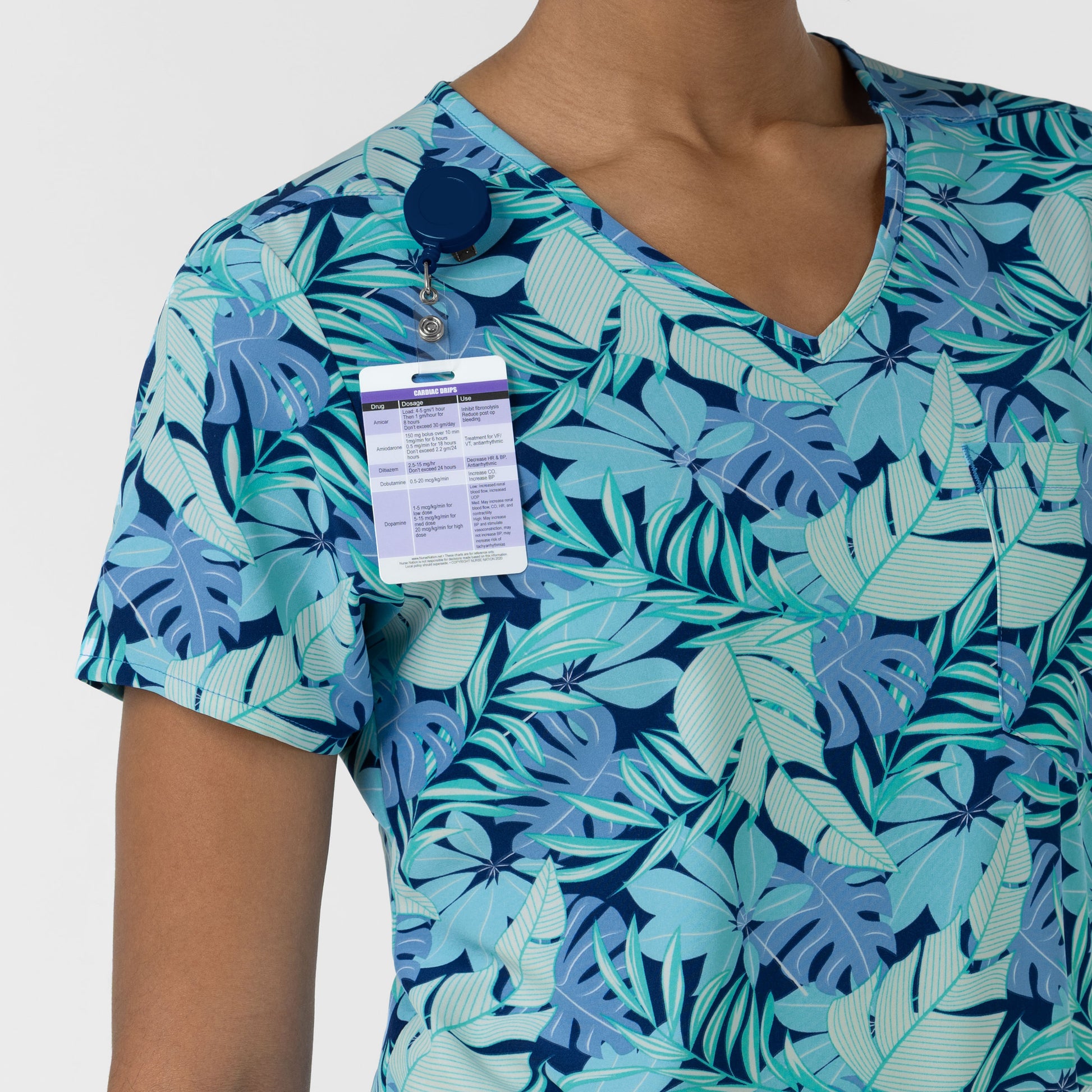 Fashion Prints 6467 Women's 1-Pocket Tuck-in Print Scrub Top Breezy Palms