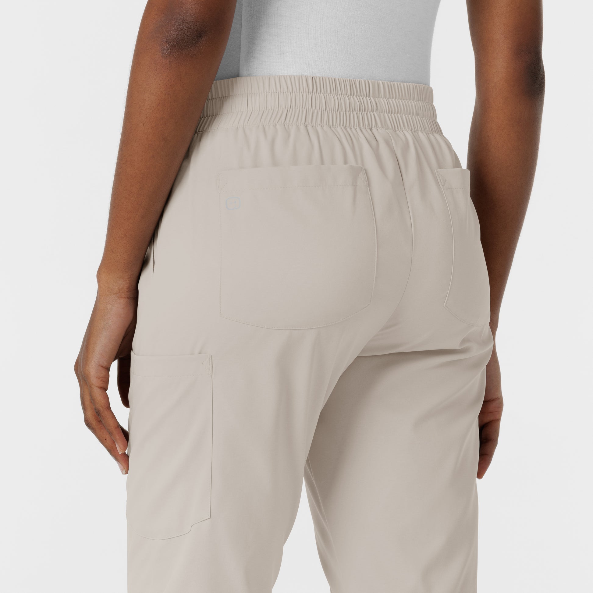 Boundless 5151 Jogger Scrub Pants Cloud Model Image Alternate | Wink