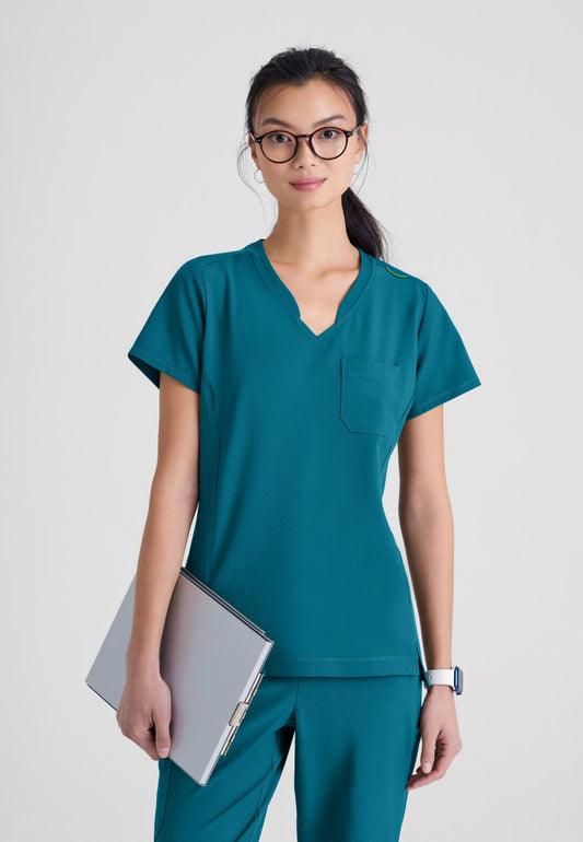 Greys Anatomy Evolve GSST181 Sway Tuck-In Scrub Top Bahama