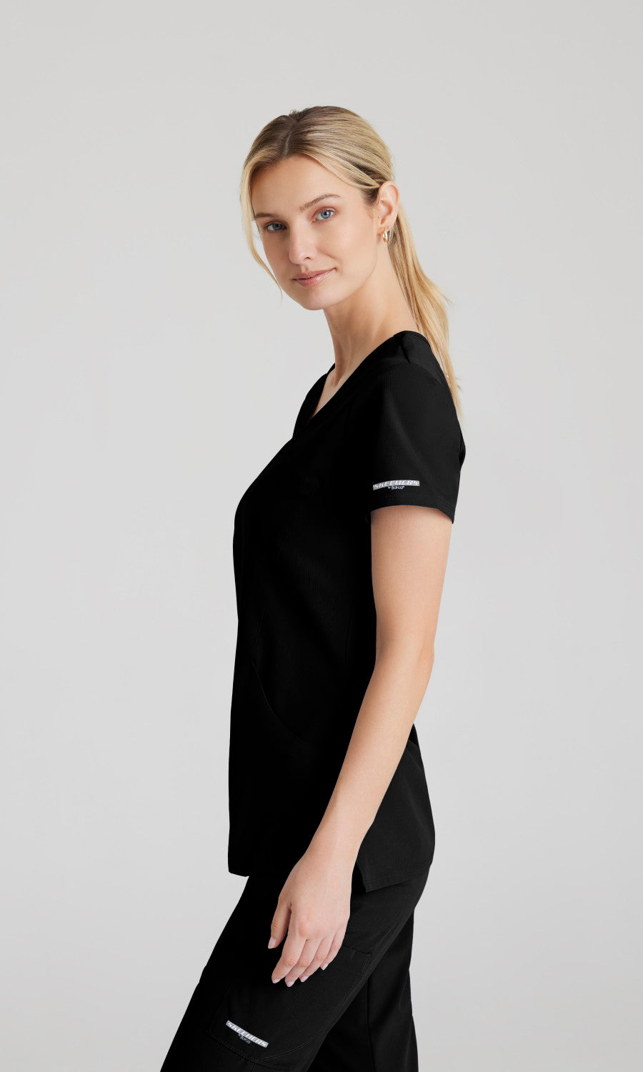 Skechers SK102 Reliance Scrub Top Black