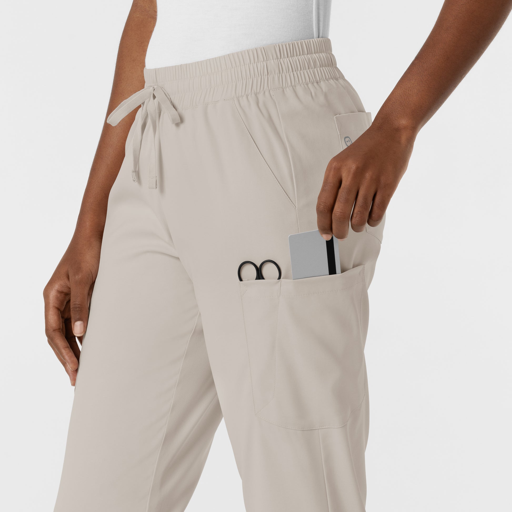 Boundless 5151 Jogger Scrub Pants Cloud Model Image Alternate | Wink