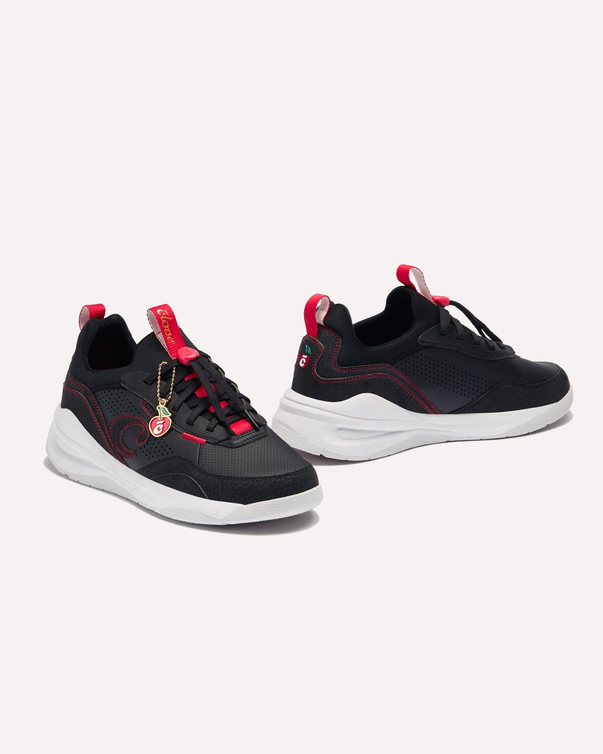 Women's Strada Shoes Black Cherry