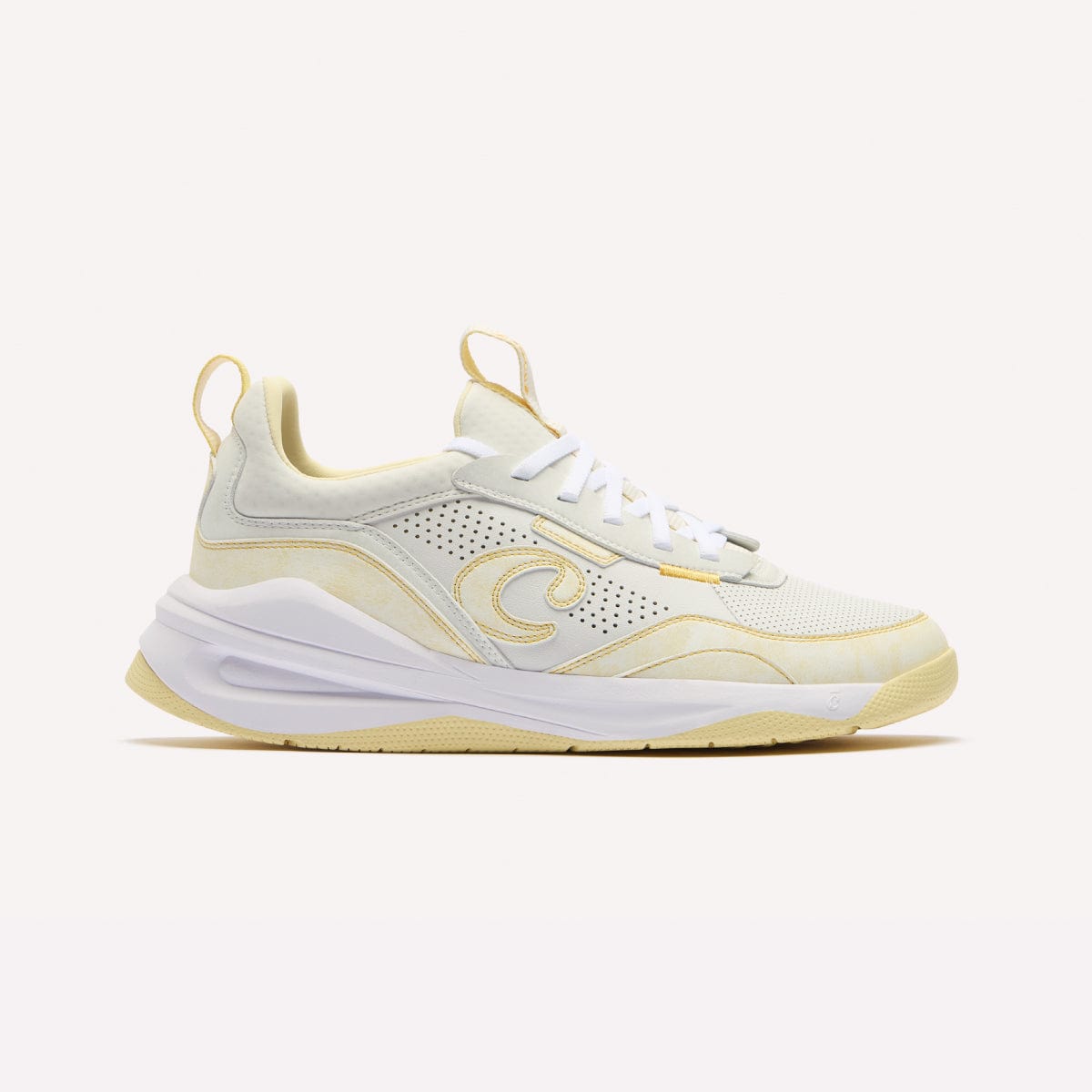 Women's Strada Shoes White / Brushed Yellow