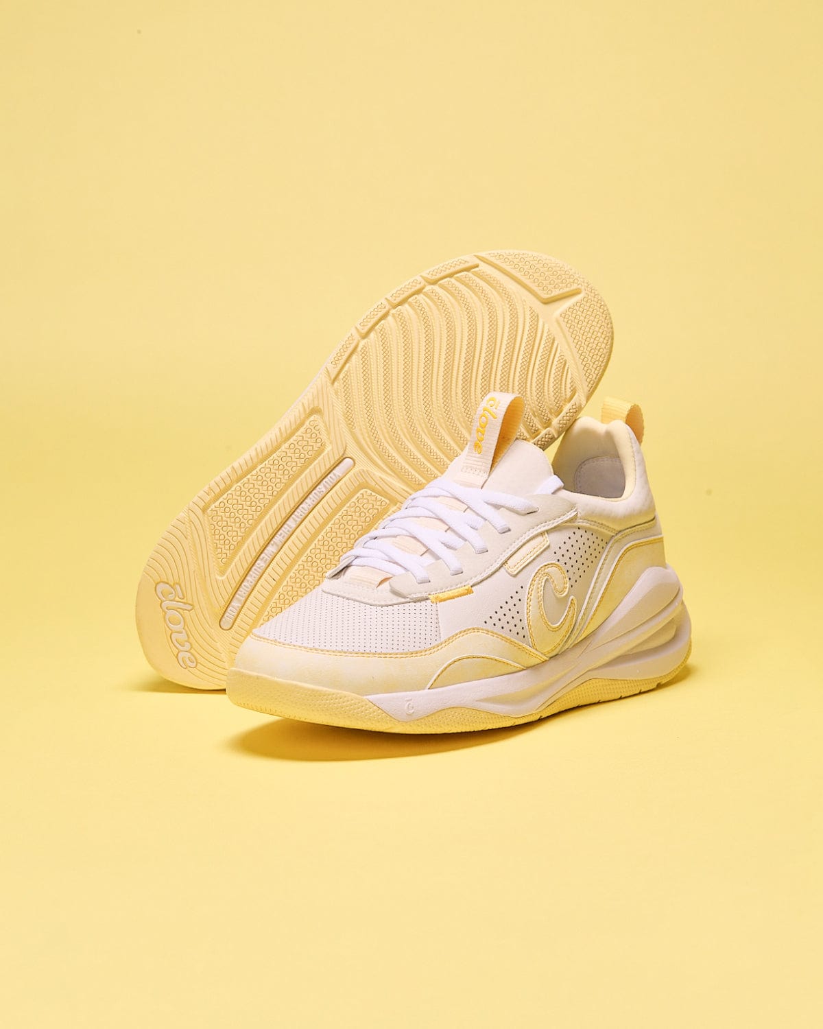 Women's Strada Shoes White / Brushed Yellow