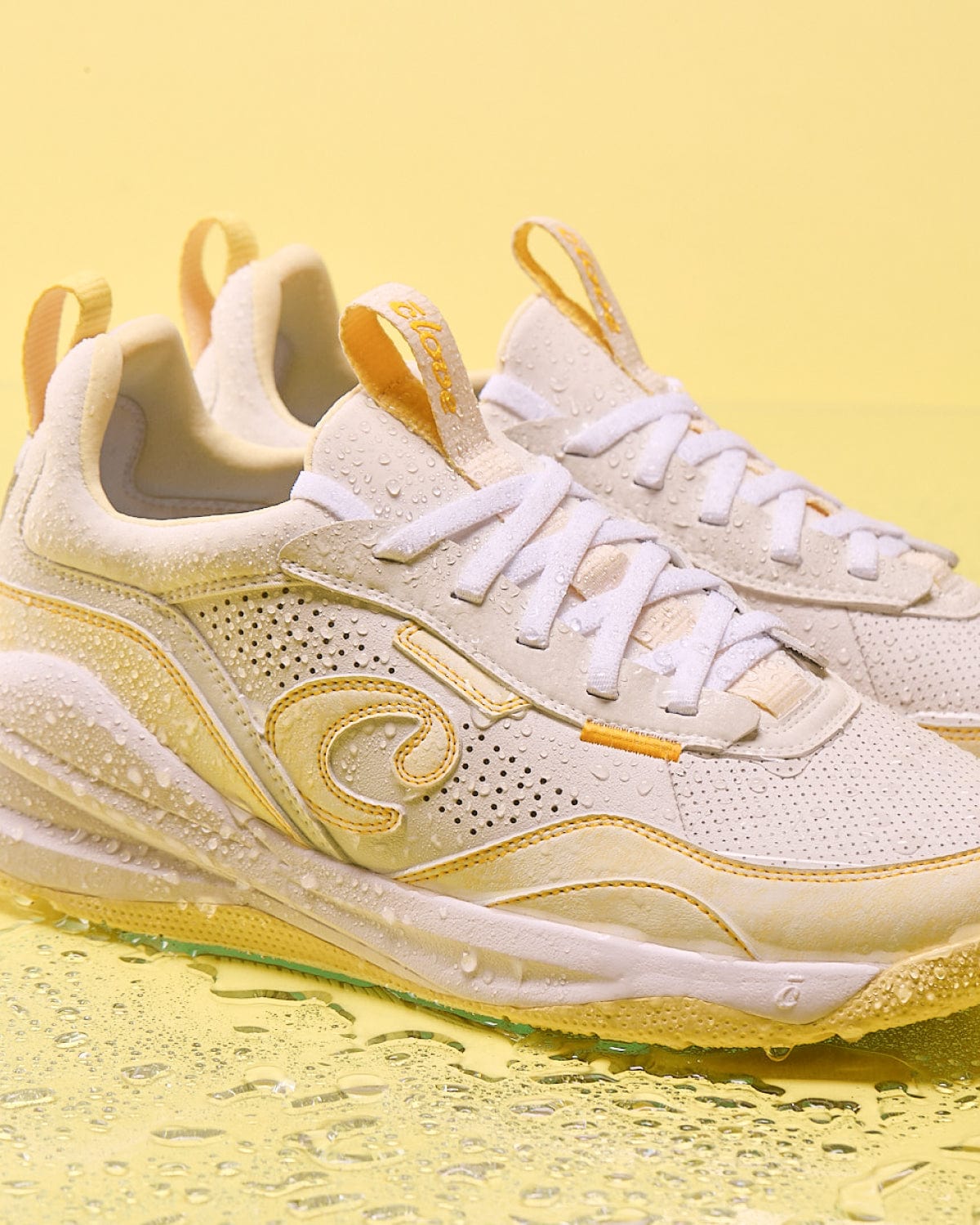 Men's Strada Shoes White / Brushed Yellow