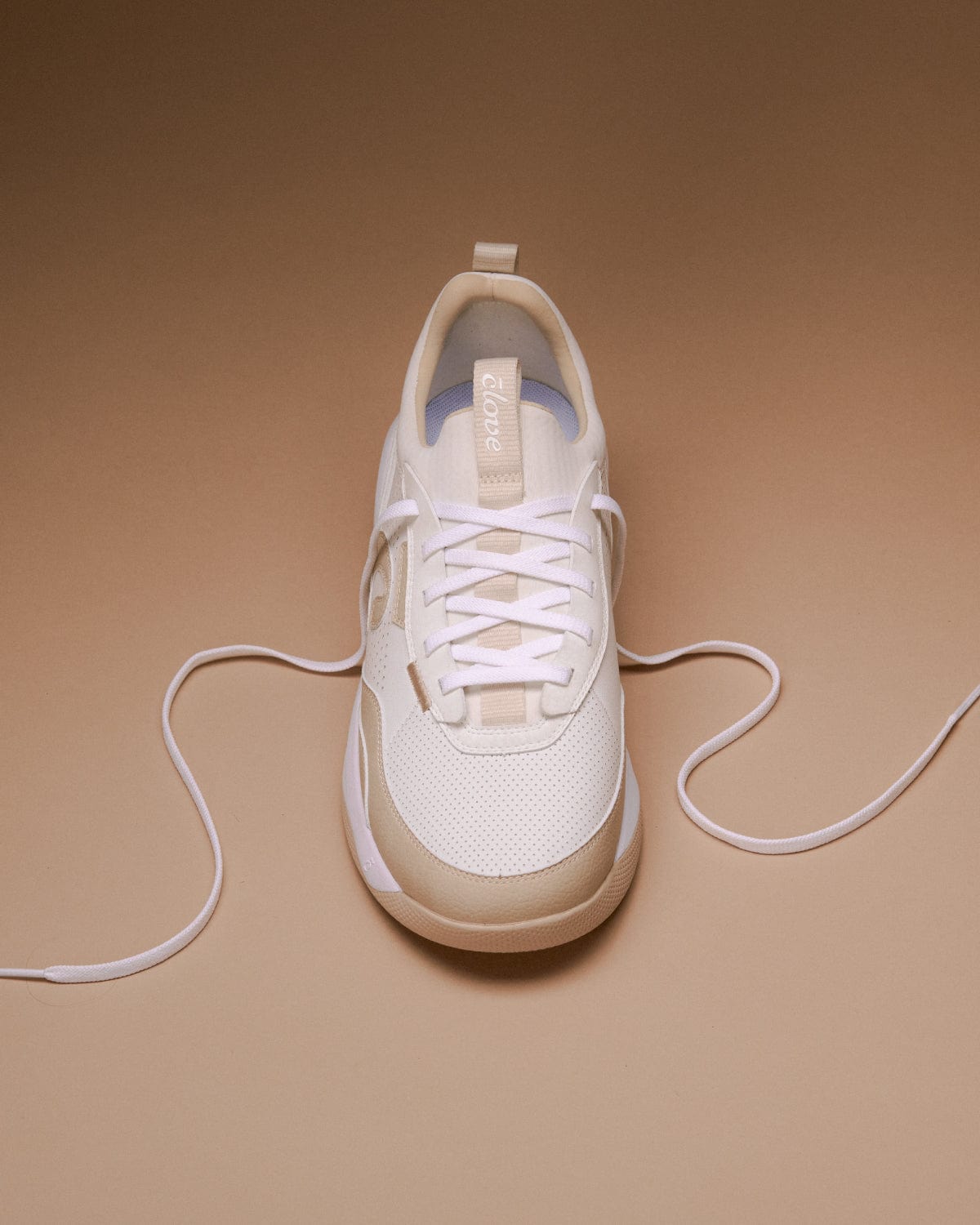 Men's Strada Shoes White / Vintage Tan