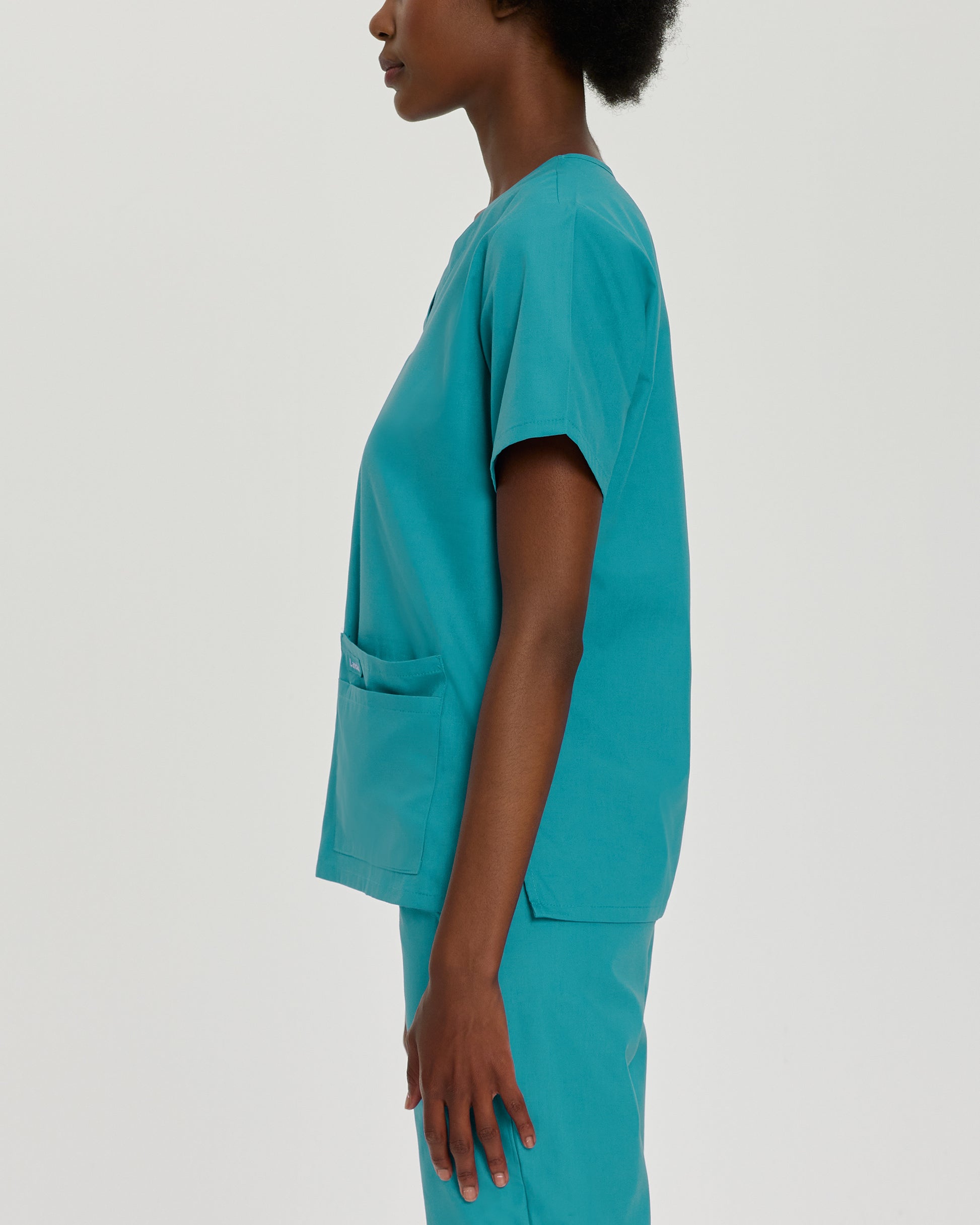 Essentials 8219 Women's 4 Pocket V Neck Scrub Top Teal Image