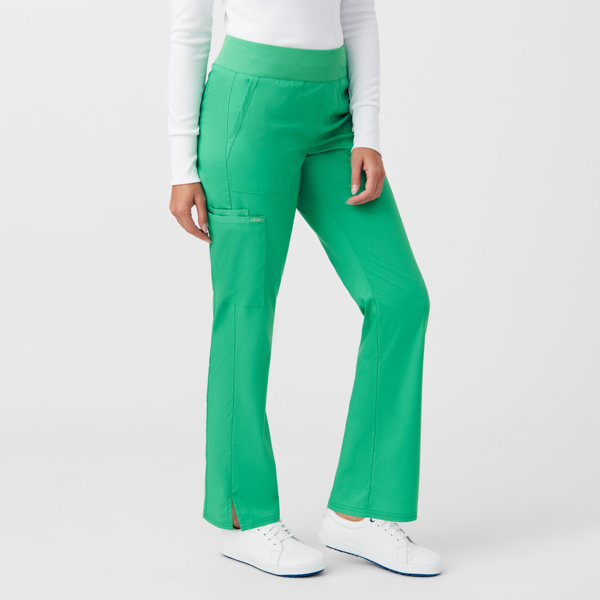 ProFlex LB405 Women's Cargo Scrub Pants Cool Mint Image