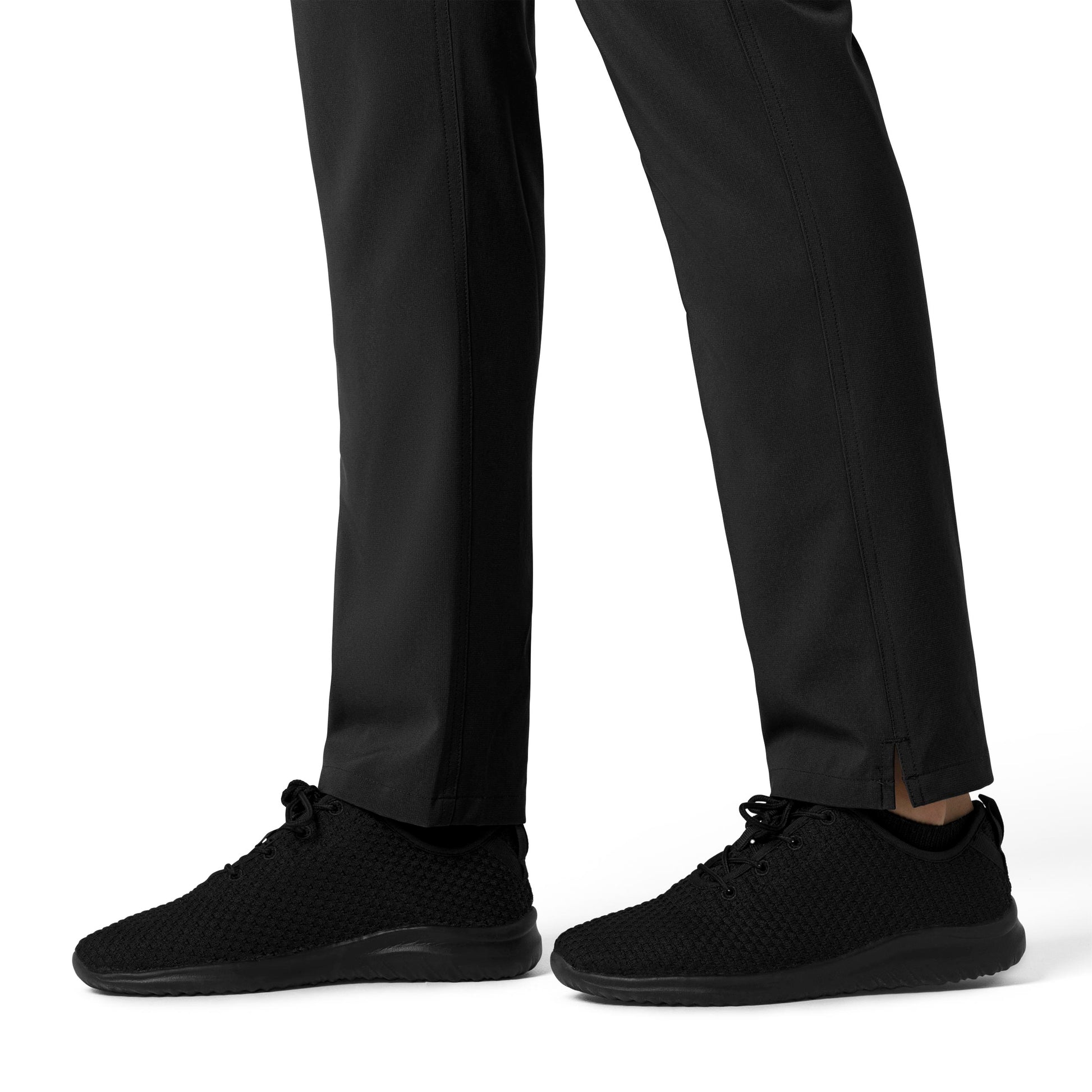 Force Cross-Flex C53210 Straight Leg Cargo Scrub Pants Black Model Image Alternate | Carhartt